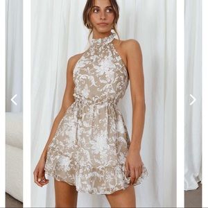 Selfieleslie halter dress